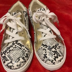 Snake Skin Fashion Sneakers Size 8 1/2